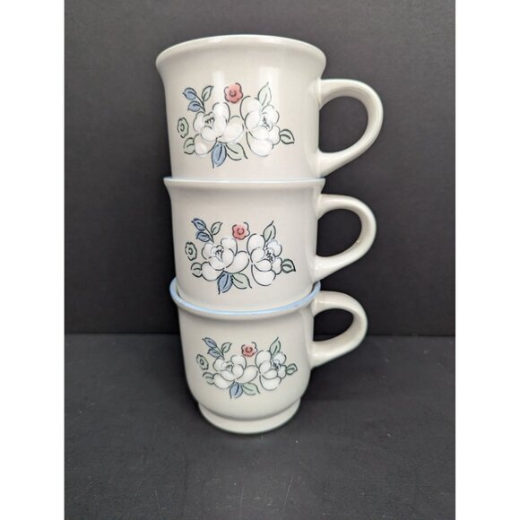 Chantilly Fleur de Lune Floral Coffee Mug Stoneware Stackable 8 Oz Lot of 3 - Picture 8 of 9